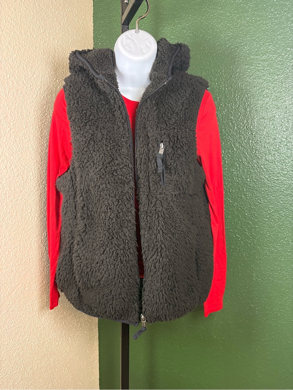 Sherpa Vest in Black Cozy Layering Vest with pockets and hoodie